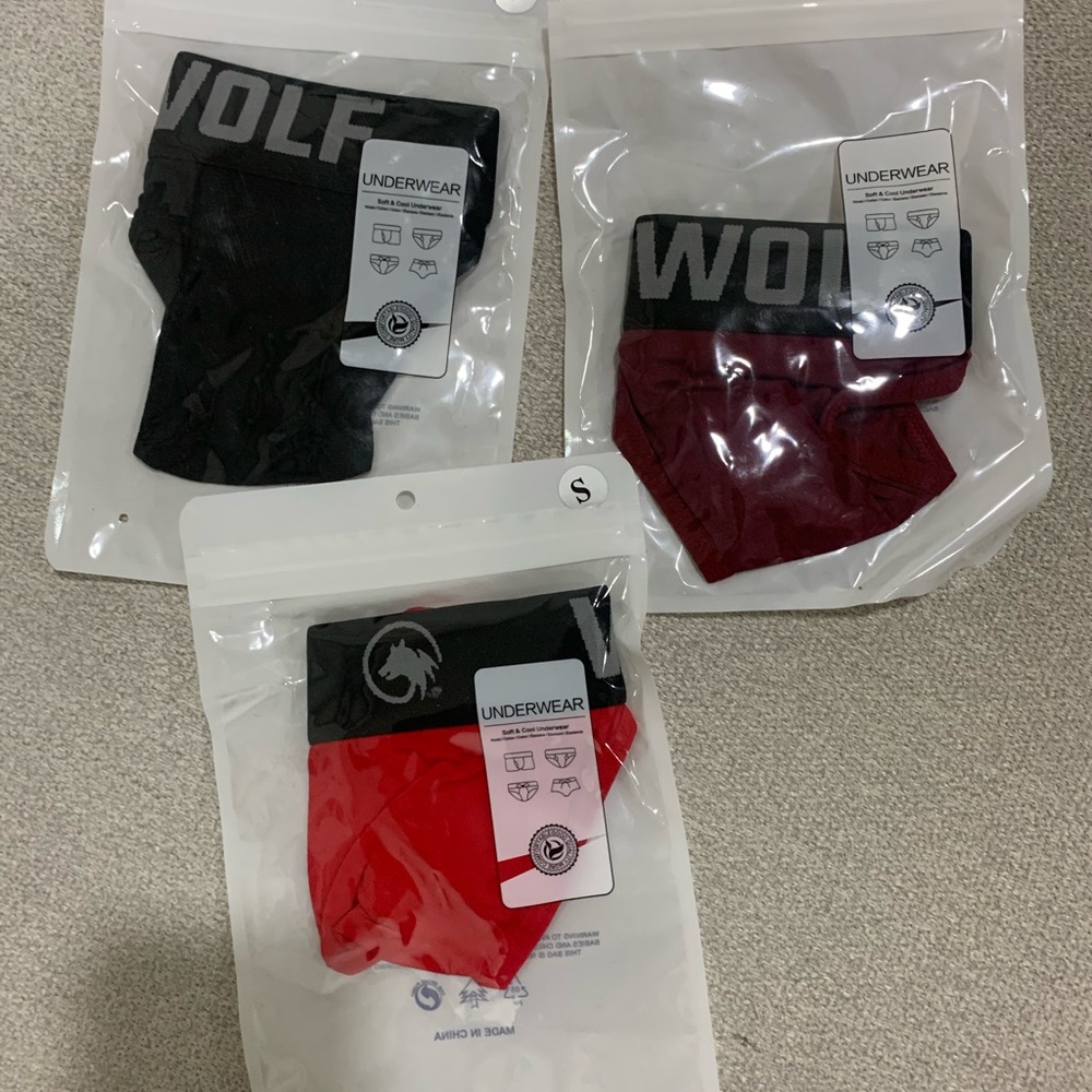 New WOLF Thongs sz Small